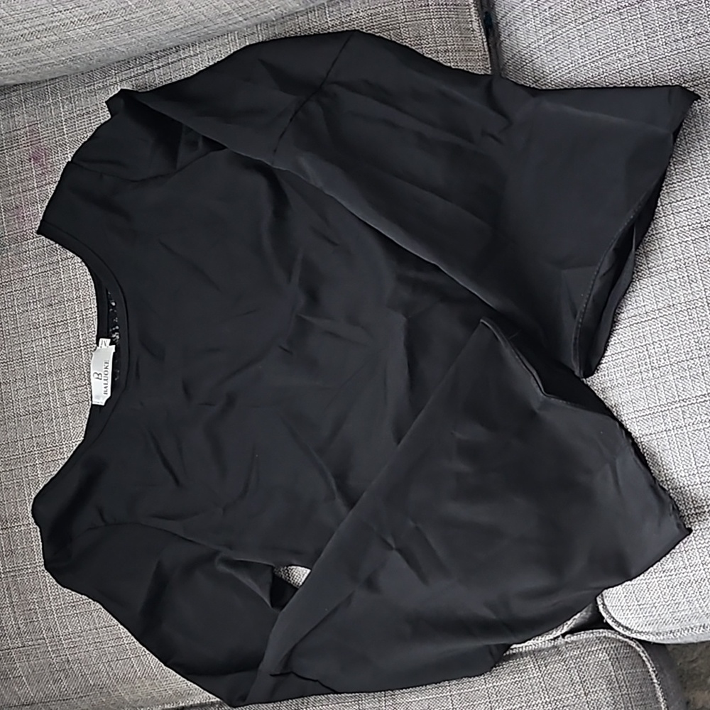 Black blouse lace back wide sleeve